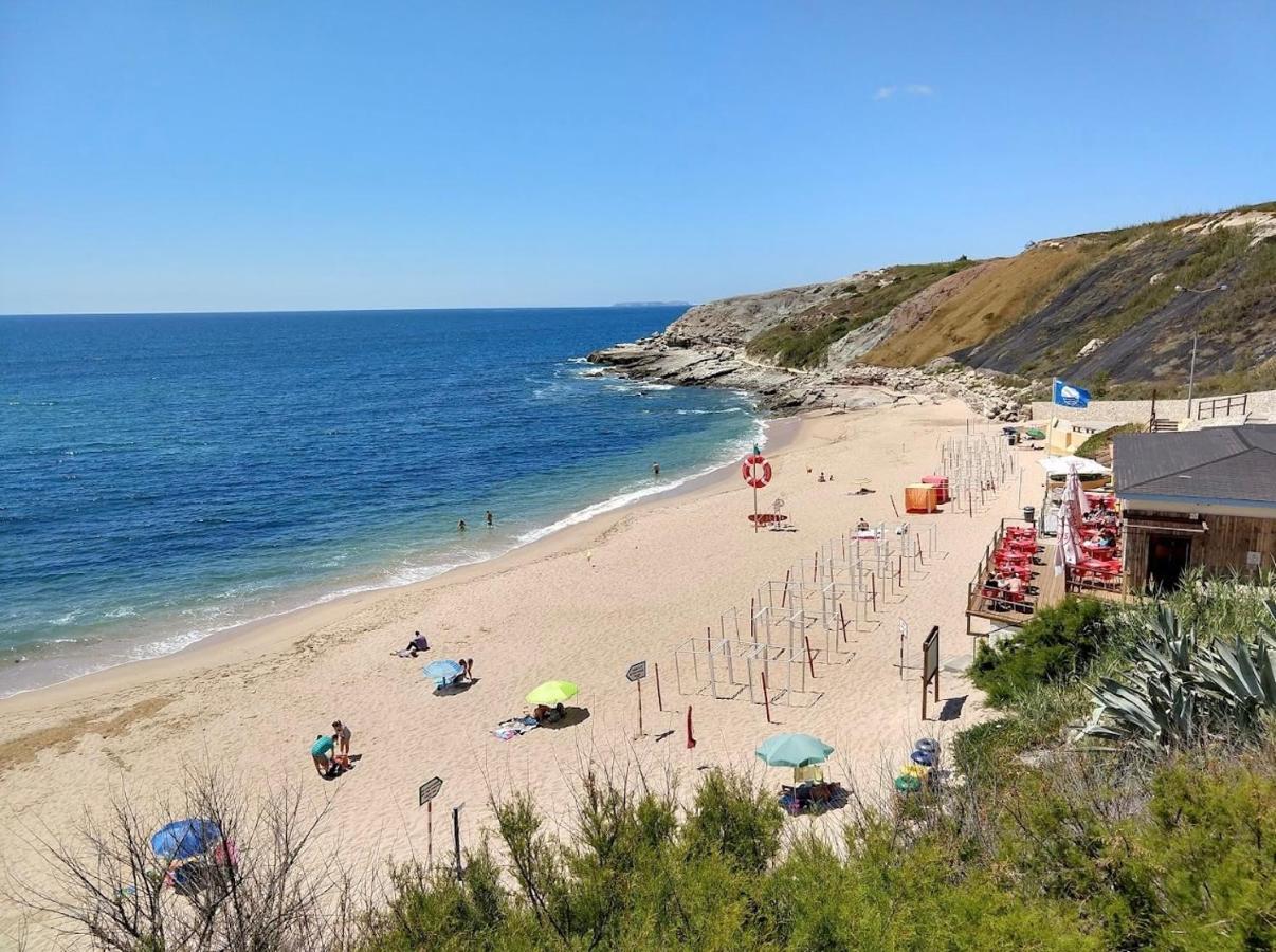 Peniche Master Bedroom With Sea View Balcony, Private Bathroom, Shared Kitchen, Swimming Pool, Surfing Resort Atouguia Da Baleia Esterno foto